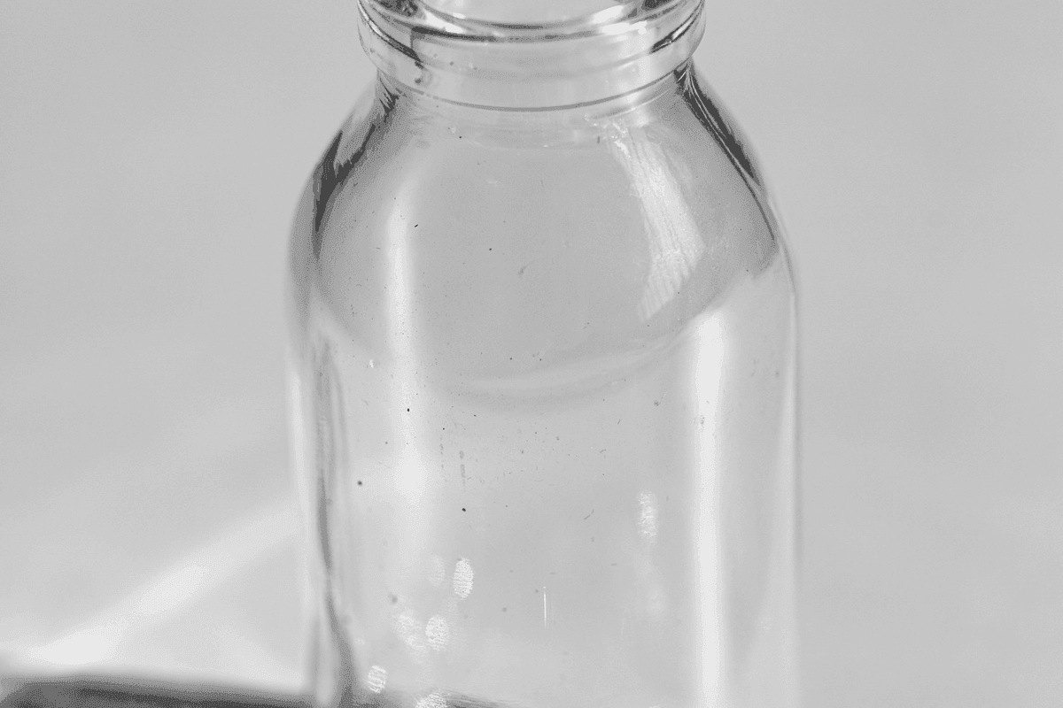 Microplastics in Baby Bottles and Food: The Invisible Risk